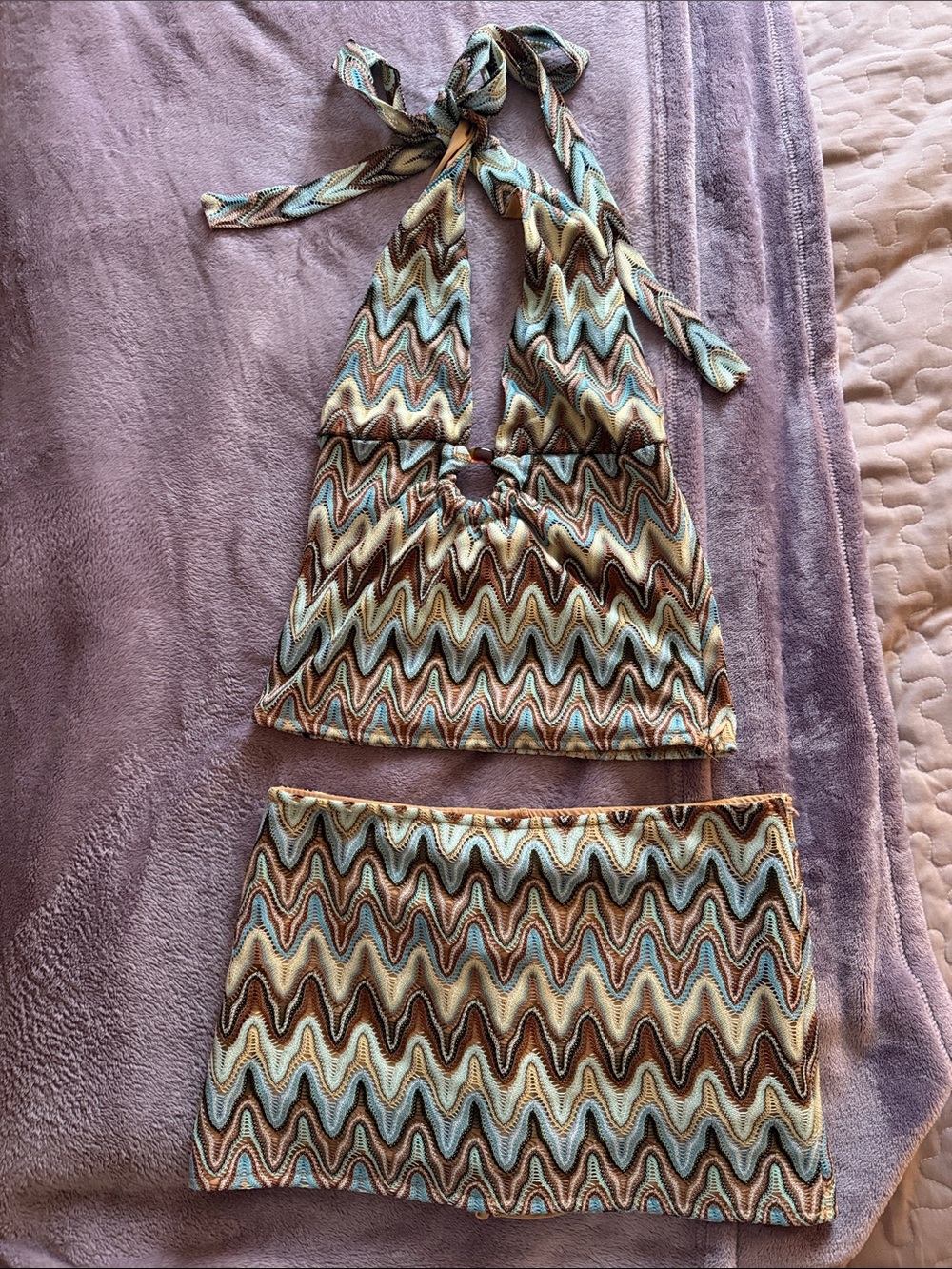Edikted – Two-piece Halter Top & Mini Skirt Set